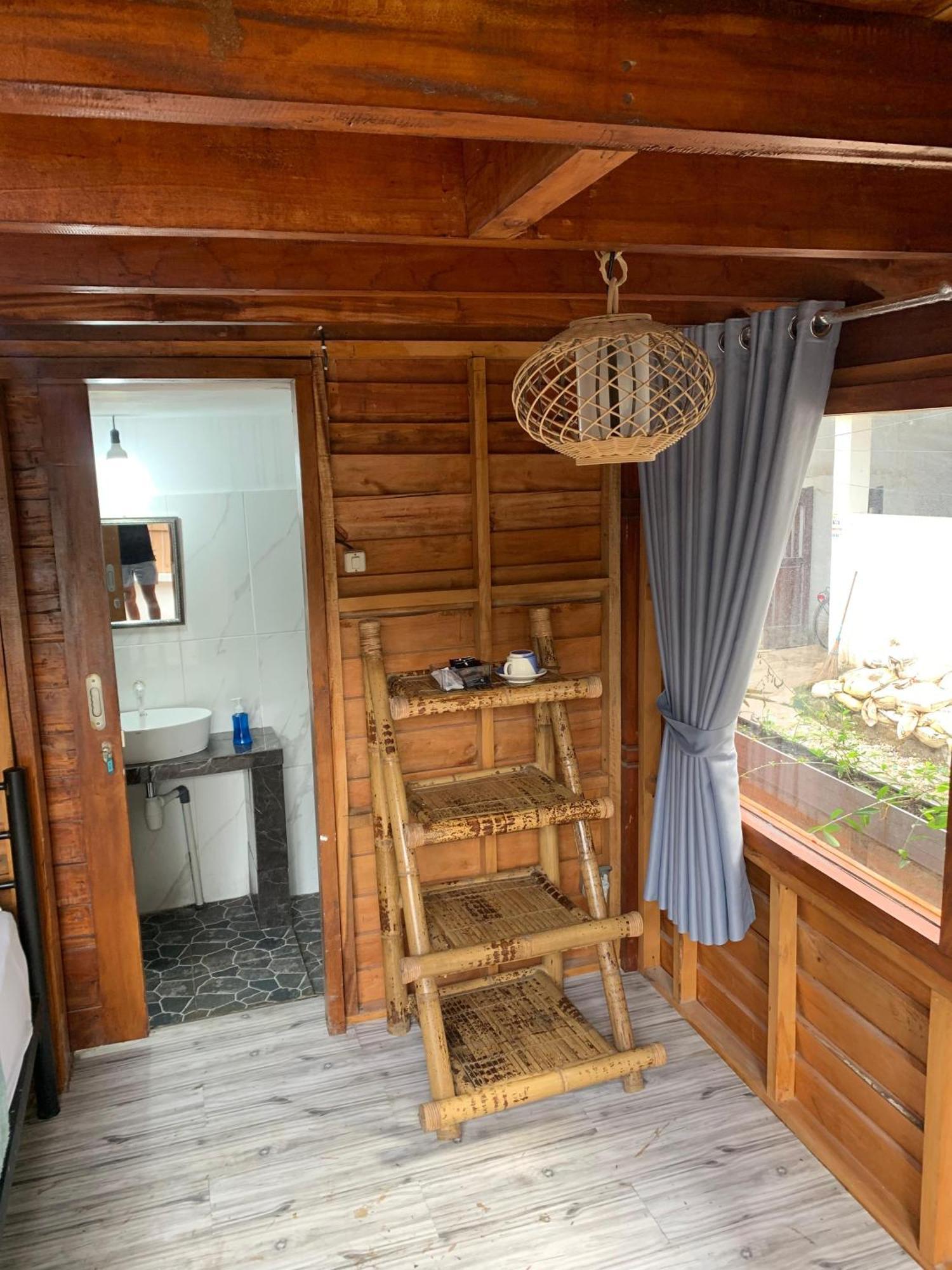 Gili Davidoff Upstairs Budget And Deluxe Gili Trawangan Exterior photo